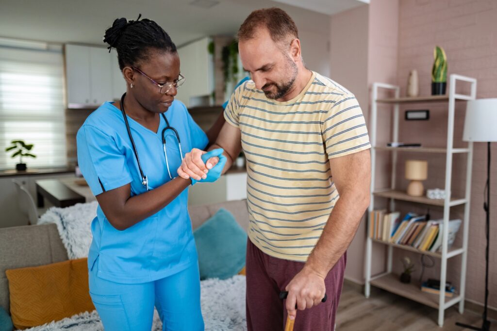 How In Home Care Helps Seniors Maintain Independence and Dignity